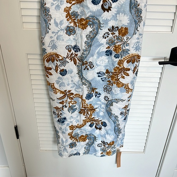 NWT Reformation reign dress - Picture 6 of 15